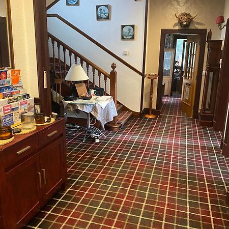 Cromarty View Guest House Accommodations & B&B Дингуолл Экстерьер фото
